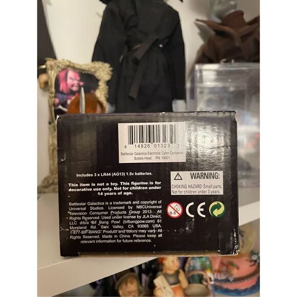 Battlestar Galactica Cylon Centurion Bobble Head 35th Anniversary New in Box - Picture 4 of 4